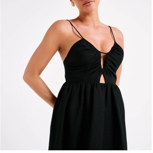 Meshki Magdelena Linen Cutout Minimalist Midi Dress Black Large - L NWT - Picture 9 of 10